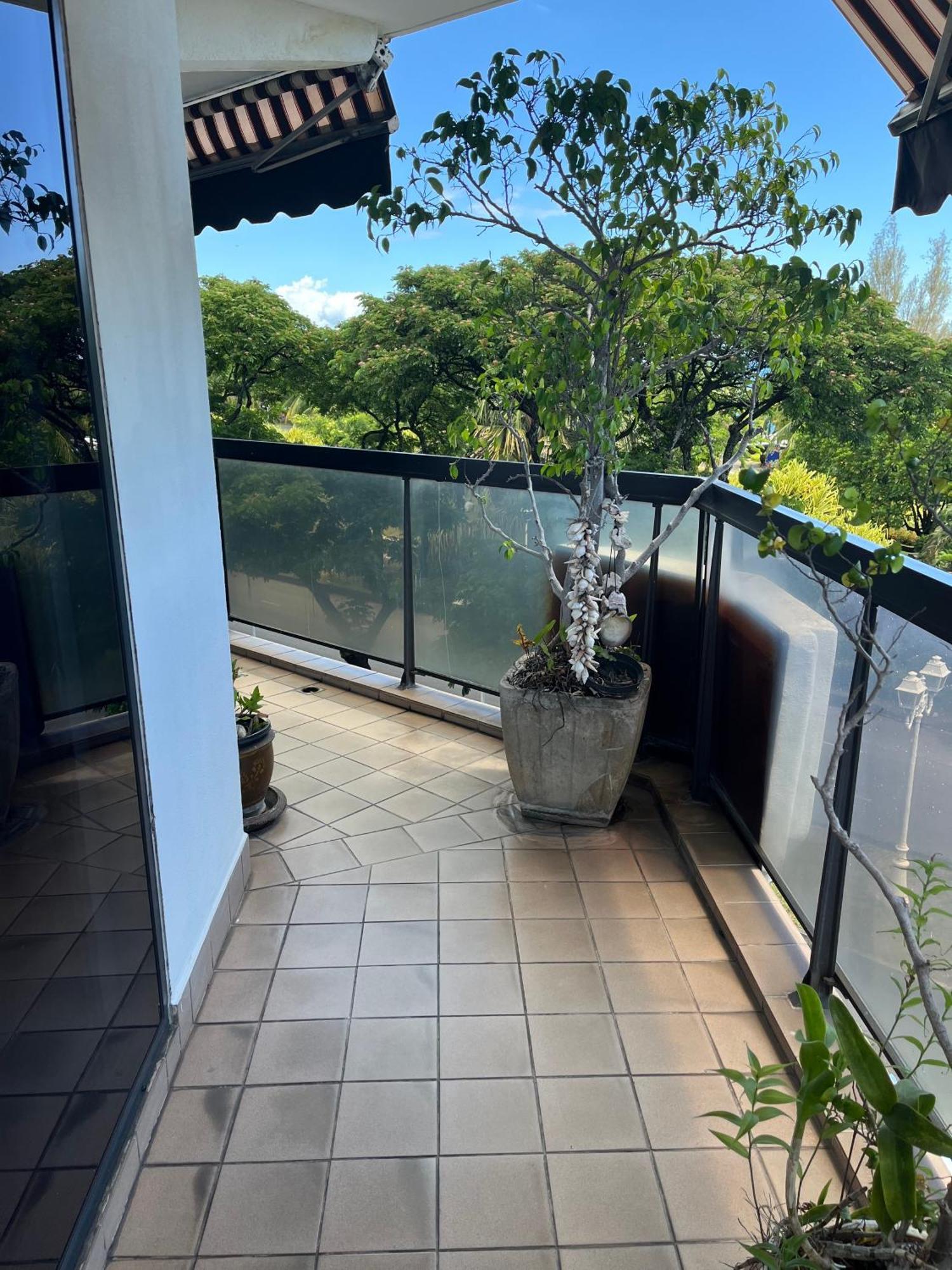 Poerava Tahiti Apartment Papeete  Exterior photo